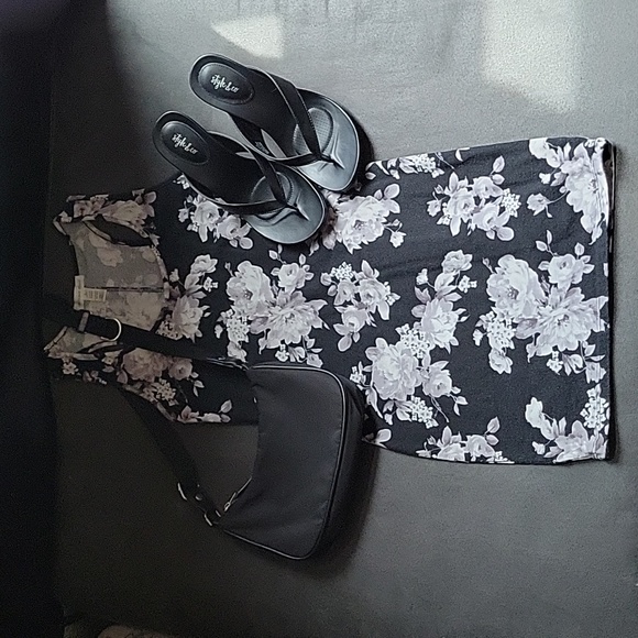 🖤 Ambiance Dress - Picture 1 of 6